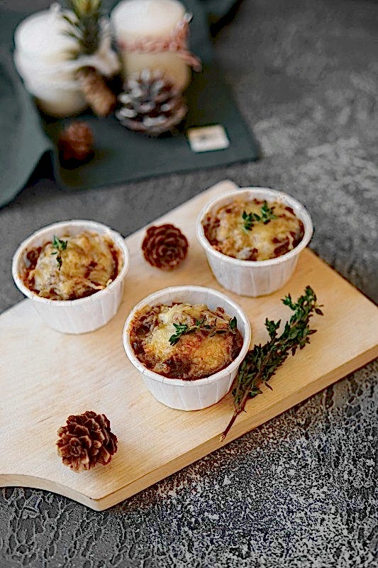 Жульен из курицы и грибов в тарталетке, 70 гр