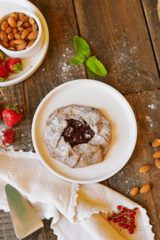 Галета постная ржаная с вишней, 100 г