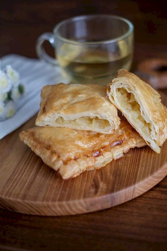 Шассон с яблоком, 90 гр